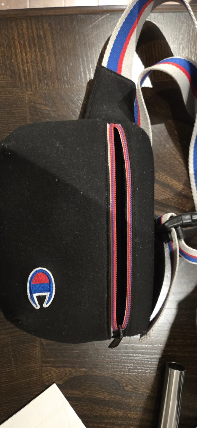 Champion Black Crossbody Bag - photo 2