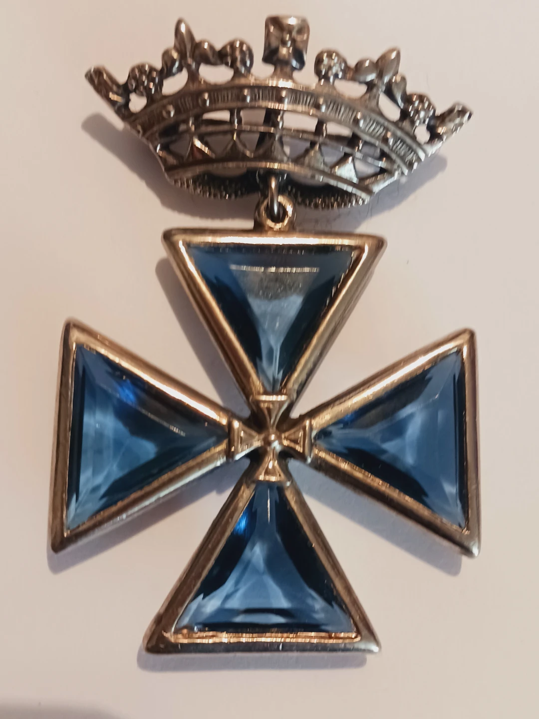 Gorgeous Vintage Maltese Cross with Crown Pendant/Brooch - photo 2