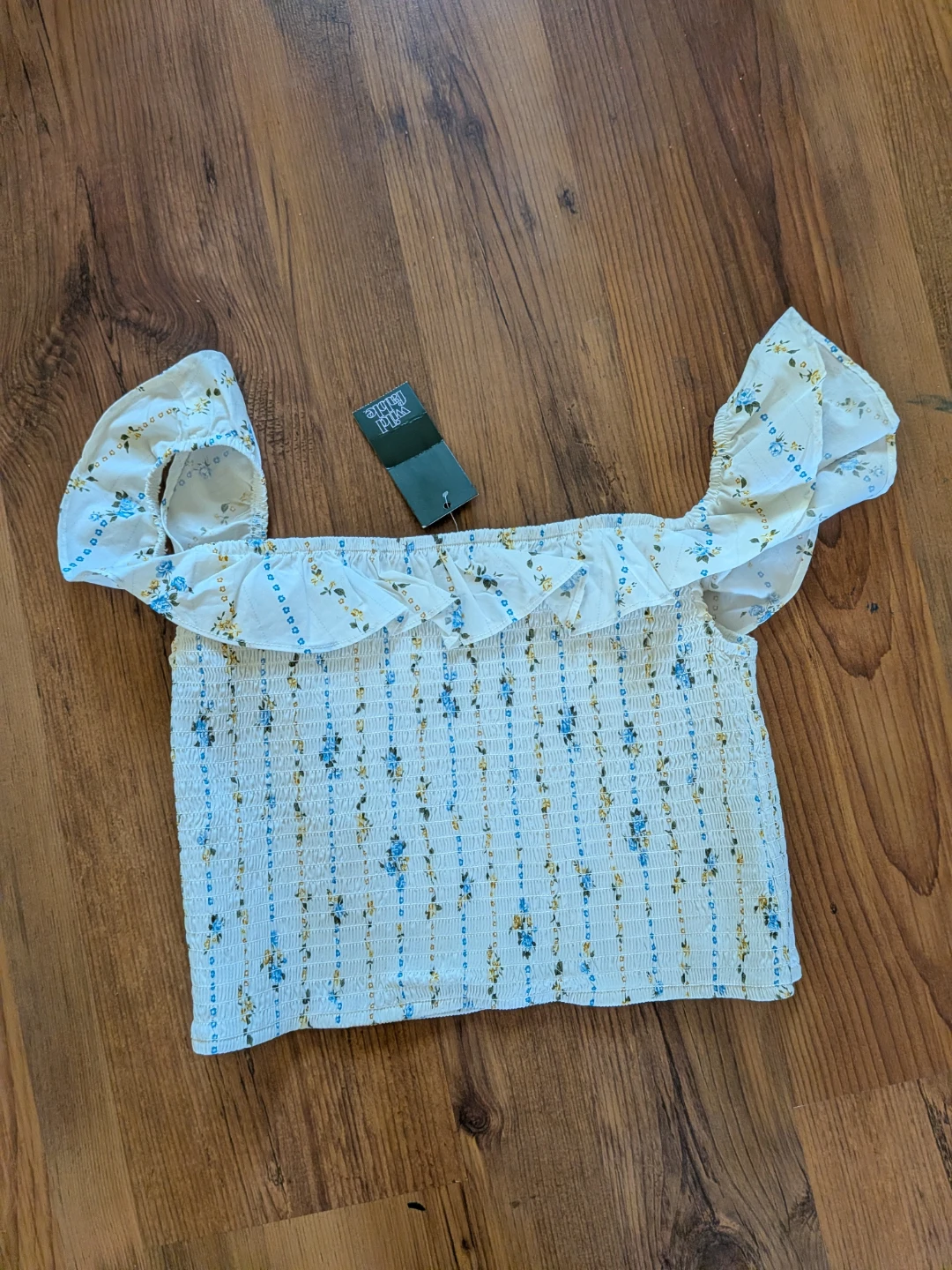 ⚽ Brand new ruched crop top for women - photo 3
