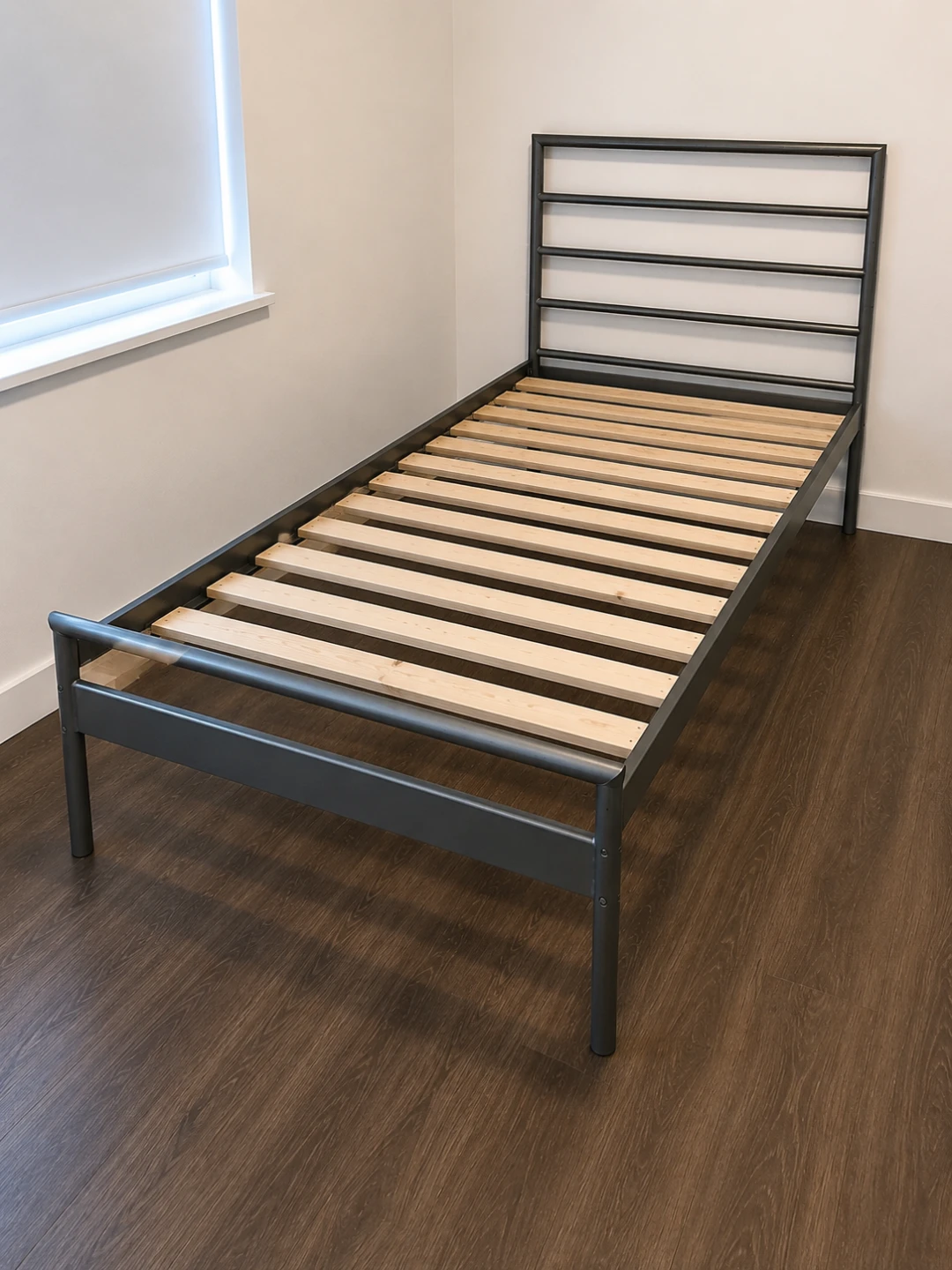 Metal Twin/Single Bed Frame – No Mattress - photo 3
