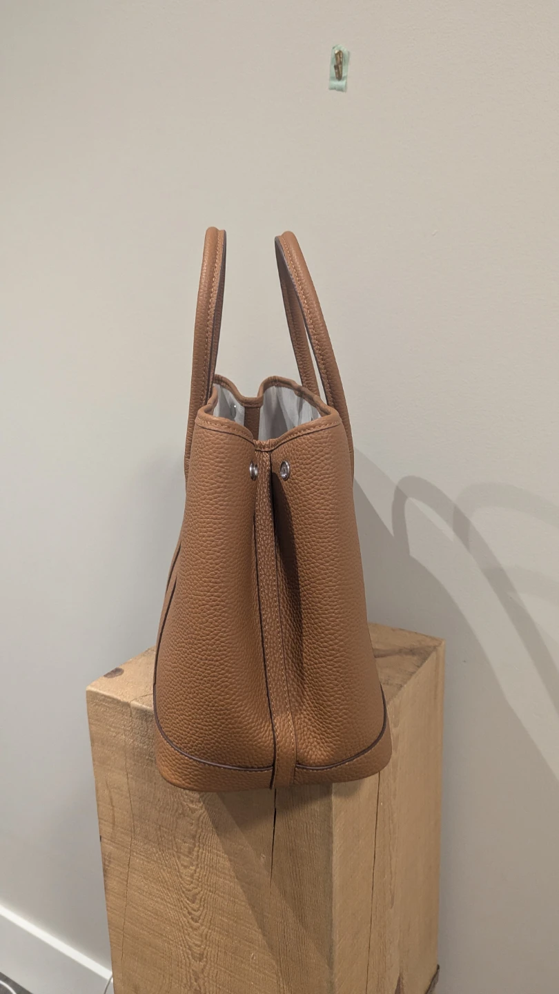 Brown / Camel Tote Bag with horse charm and strap - photo 4