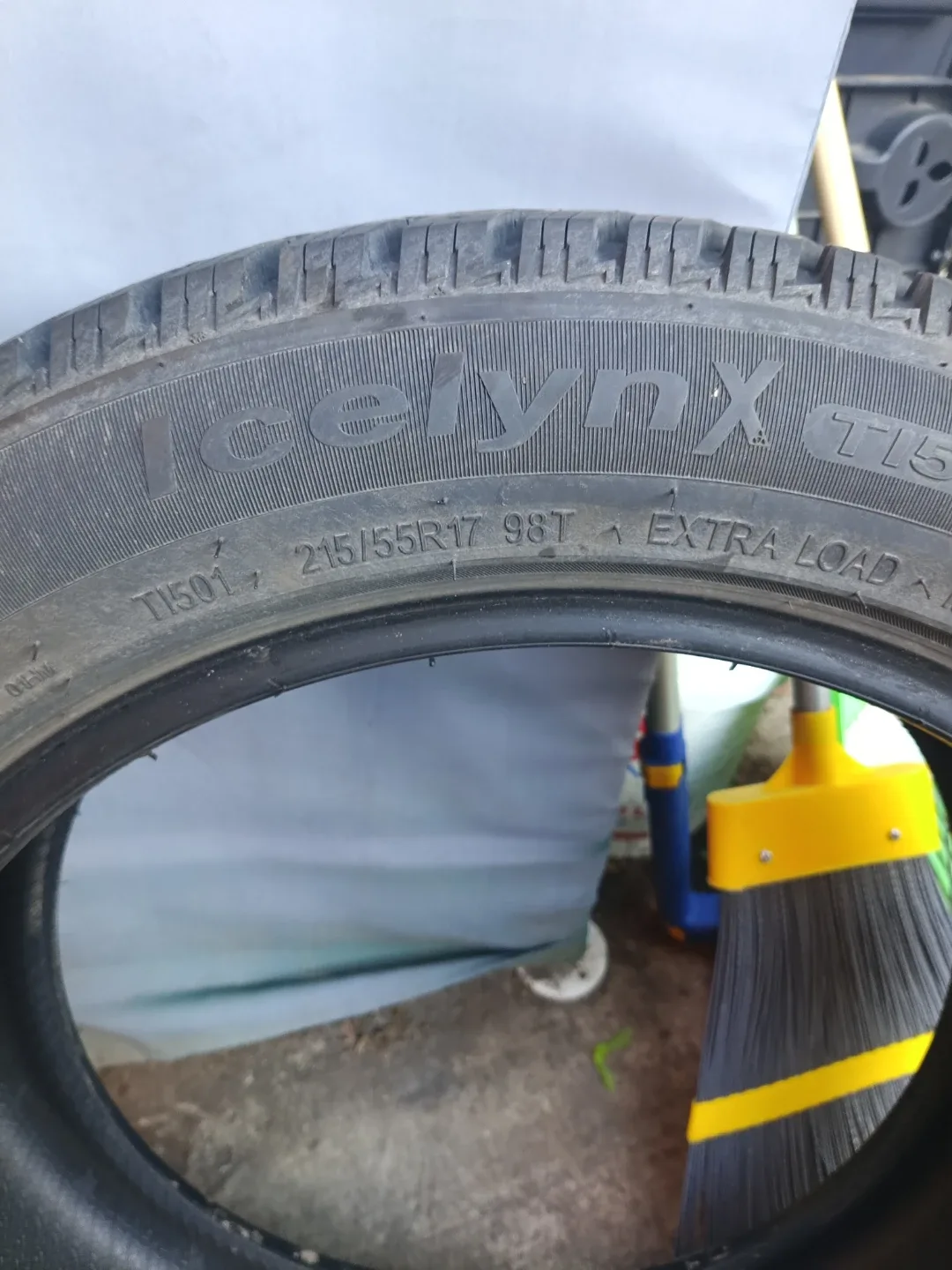 215/55R17 Winter tires - photo 2