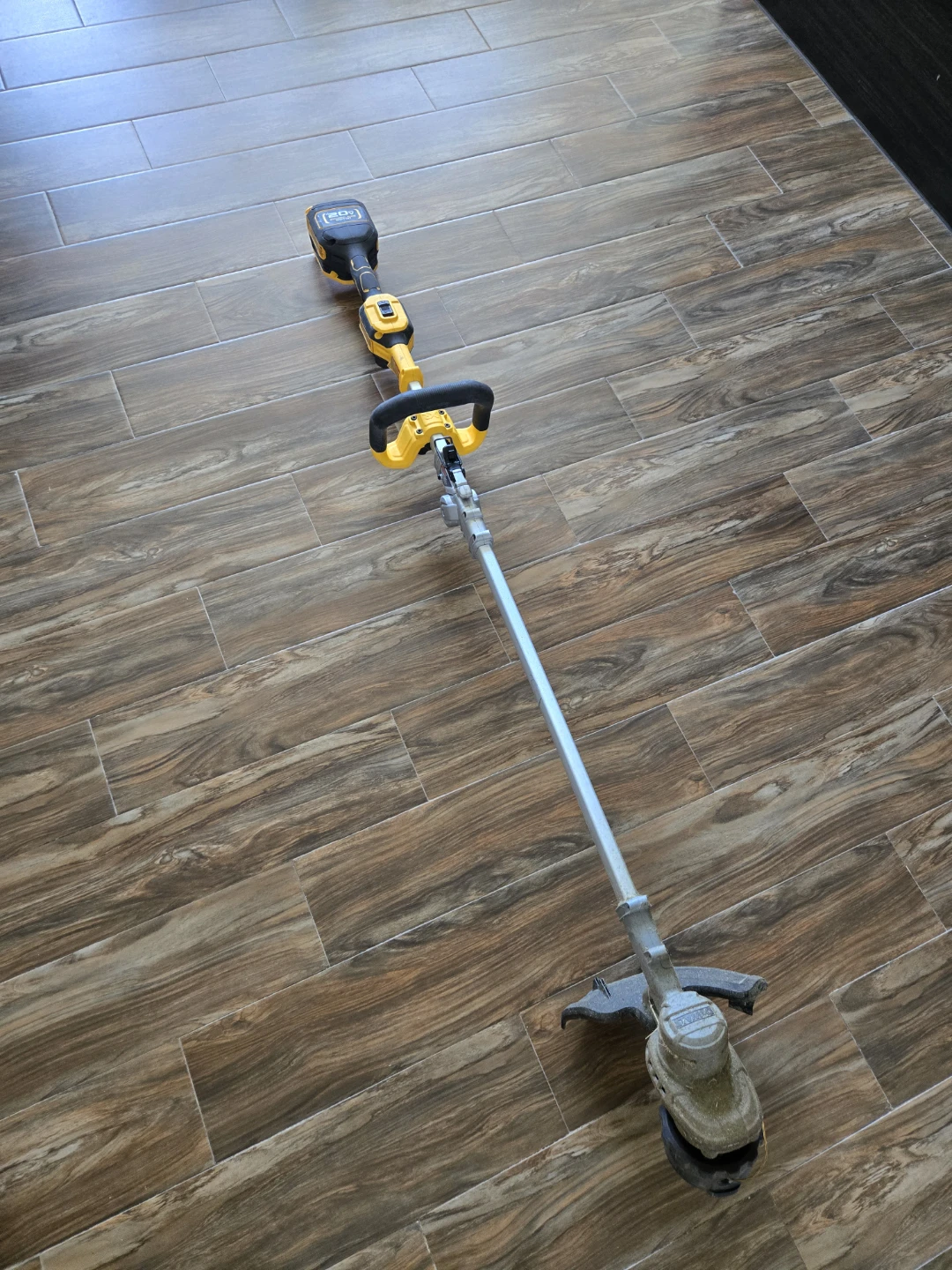 DEWALT 20V MAX String Trimmer