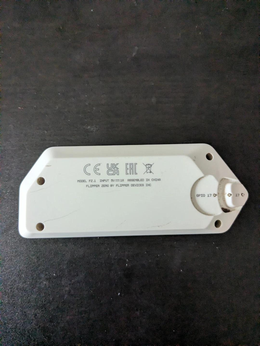 Flipper Zero Portable Device - photo 3