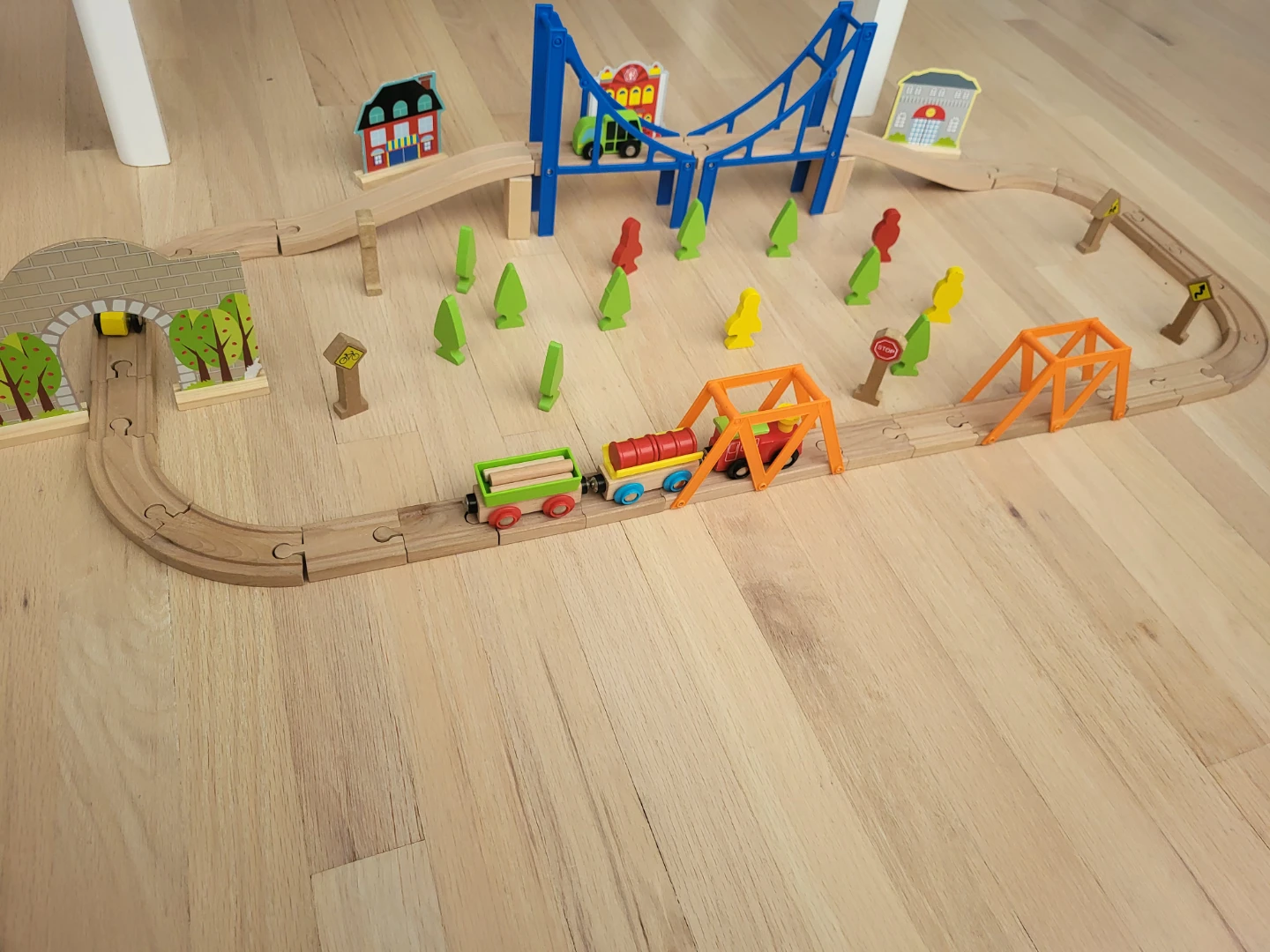 ⚽ Kids' Spark Wooden Train Set (75 pcs)