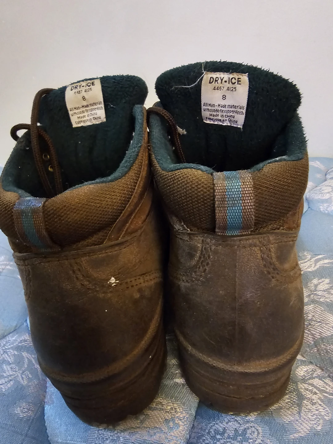 Dry-Ice Thinsulate Insulated Hiking Boots Size 8 - photo 2
