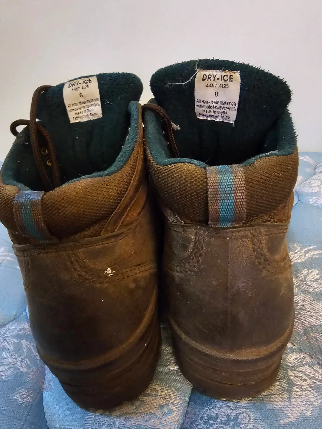 Dry-Ice Thinsulate Insulated Hiking Boots Size 8 - photo 2