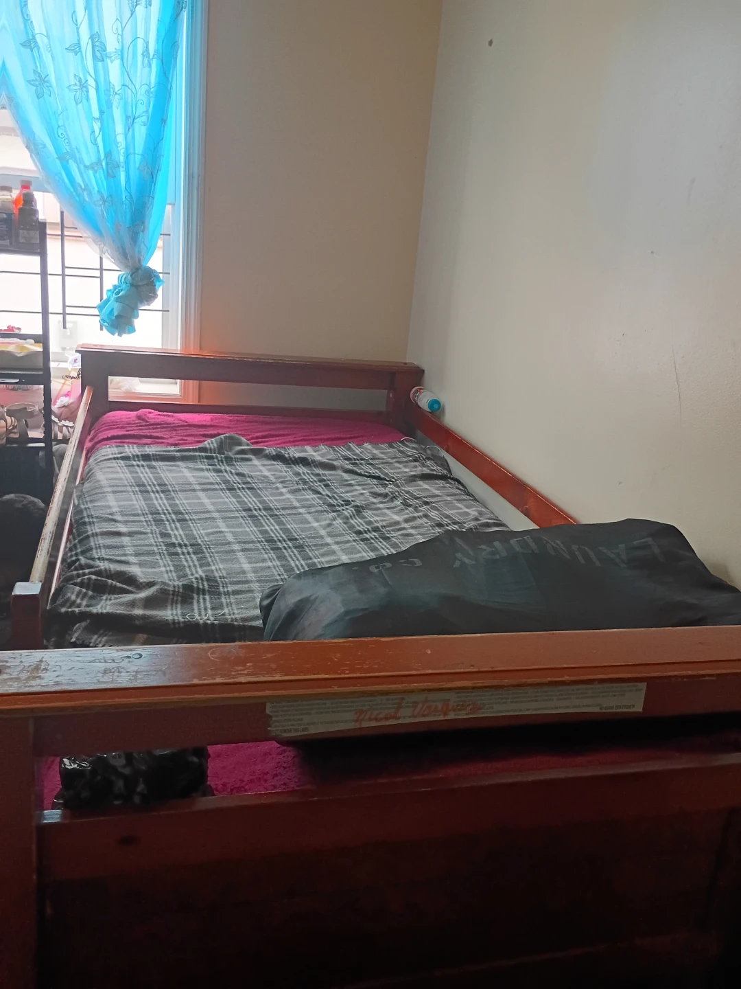 Wooden Twin Bed Frame es litera también