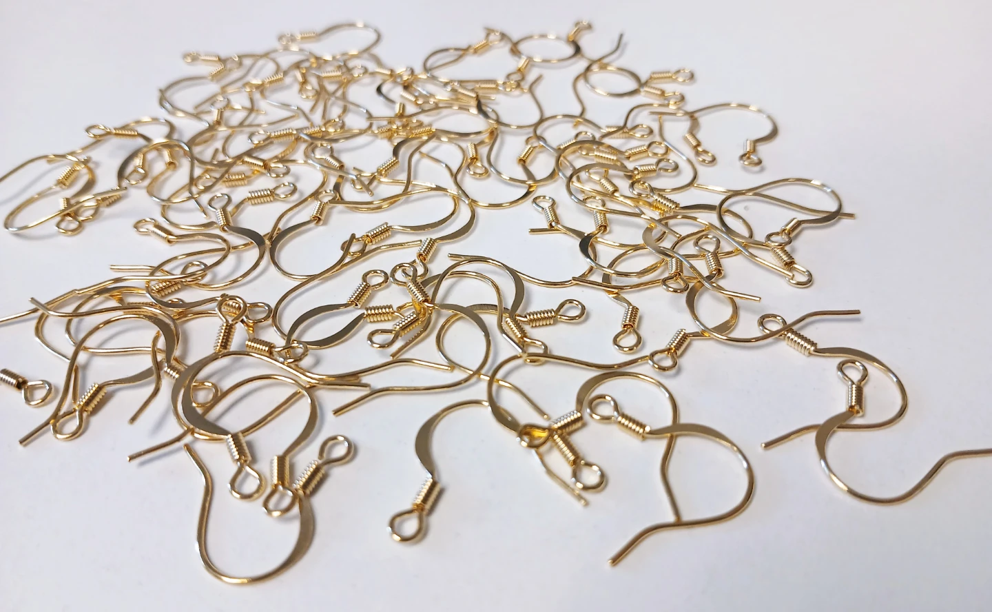 Gold plated Earring Hooks - lot of 20 - photo 2