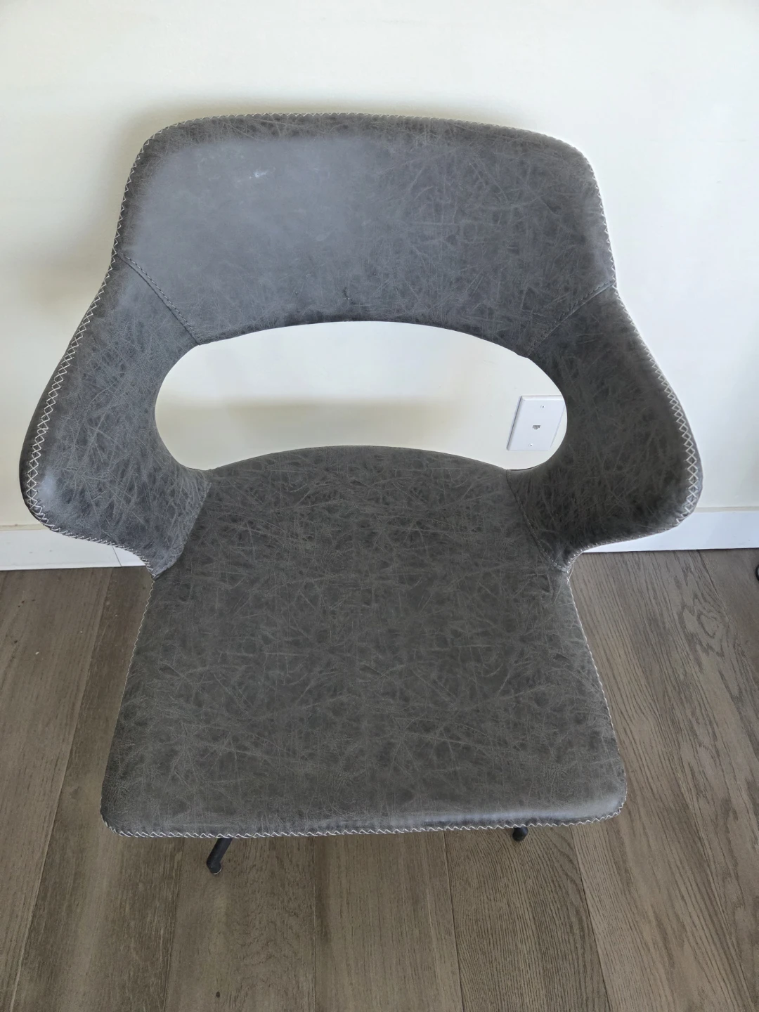 Grey Faux Leather Swivel Chair - photo 4