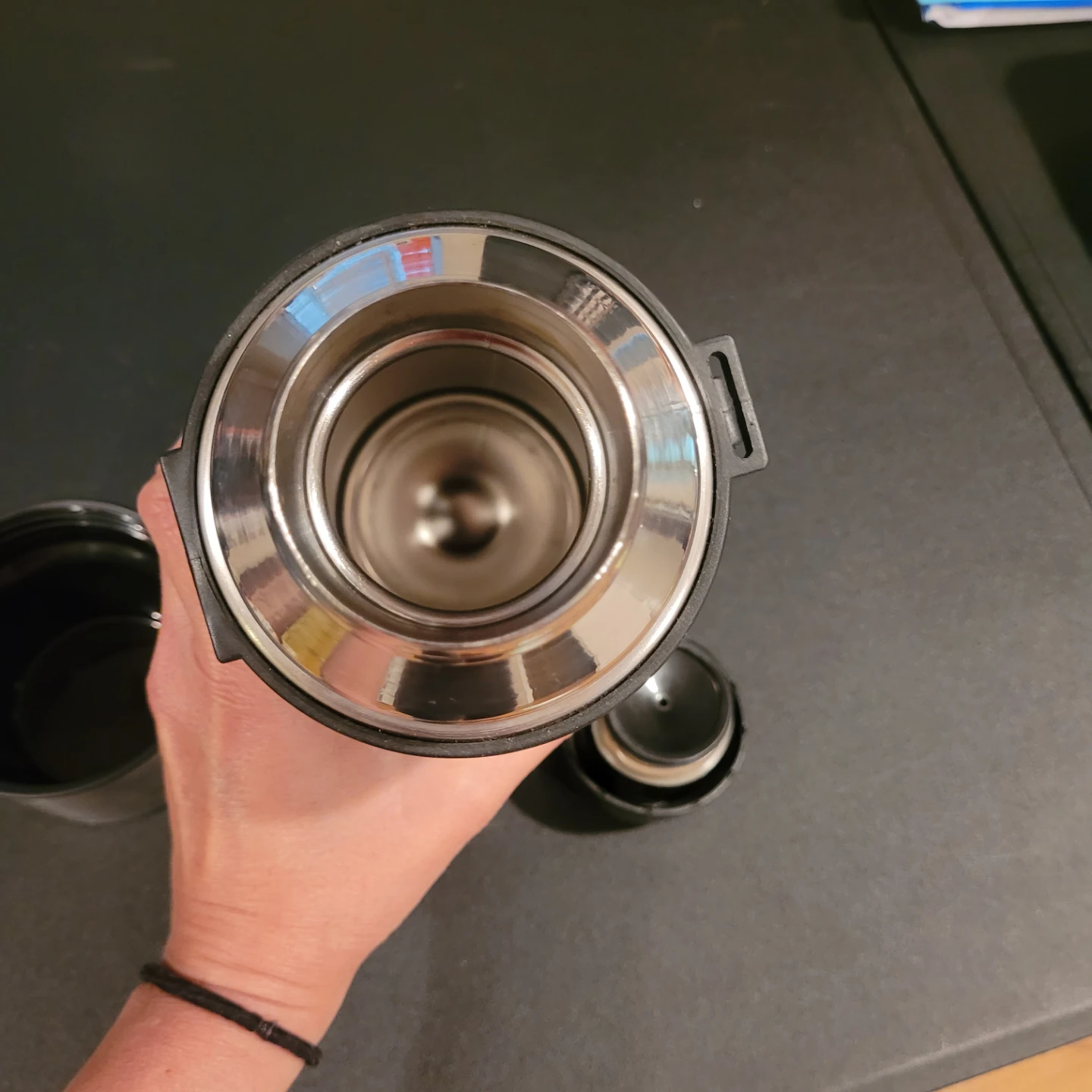 ARCOSTEEL Stainless Steel Thermos - photo 3