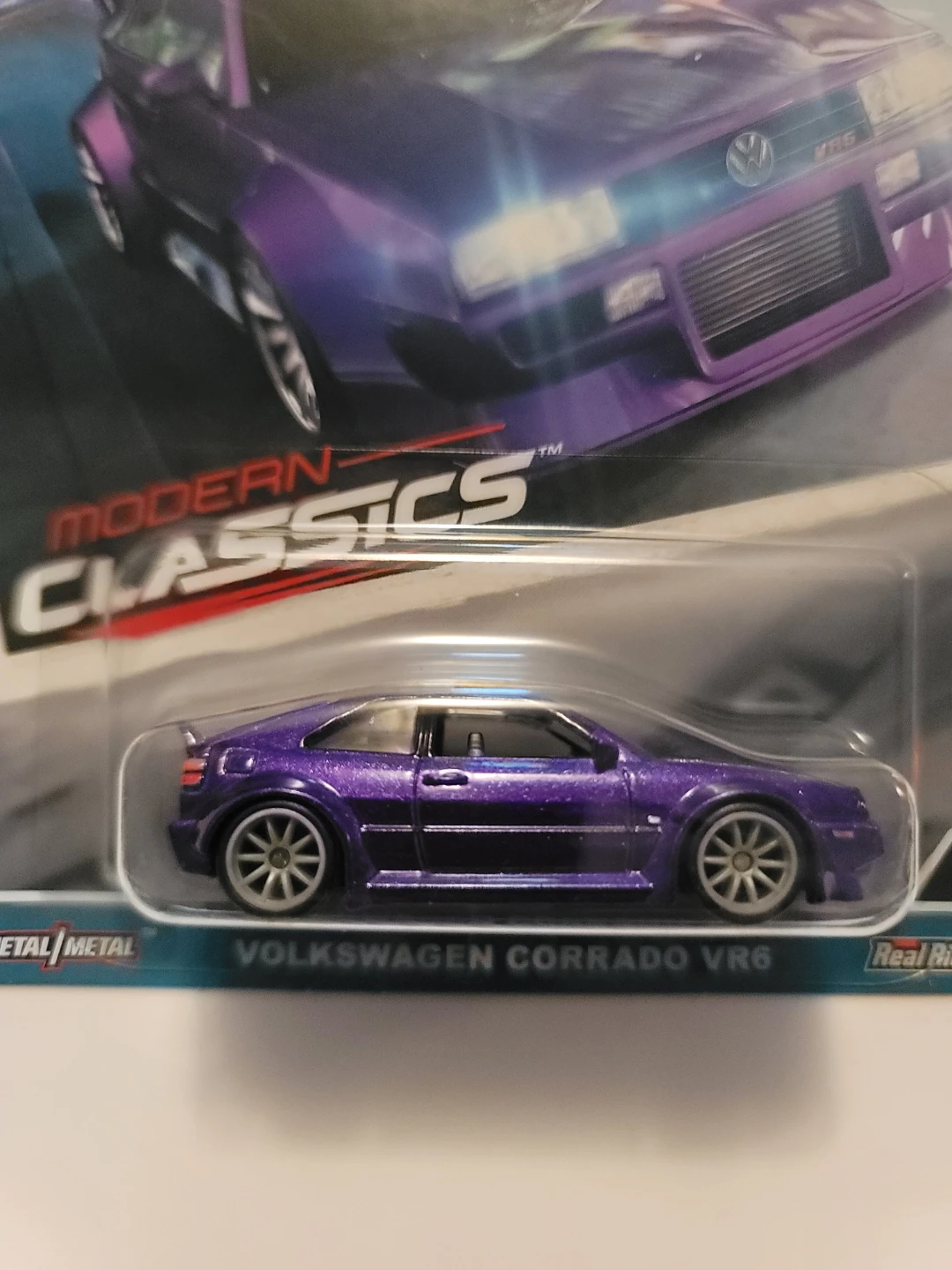 Hot Wheels Modern Classics Volkswagen Corrado VR6 - photo 2