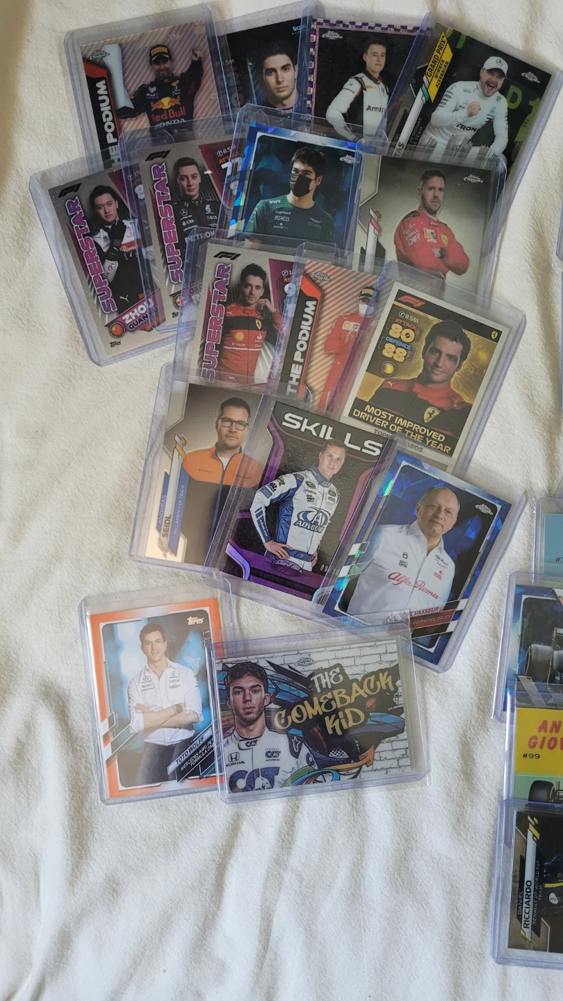 Topps Formula 1 Chrome Trading Cards - photo 2