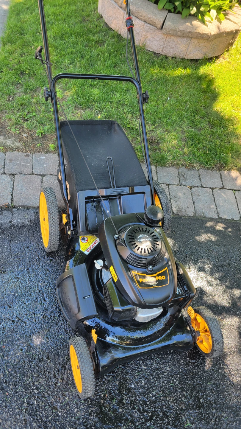 GCV160 HONDA Poulan Pro LawnMower Runs perfect - photo 2