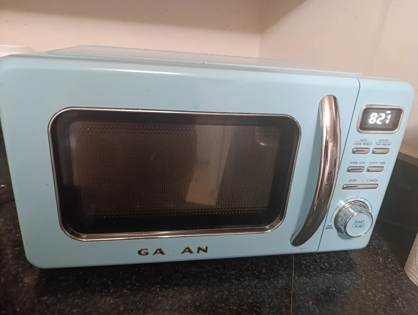 Galanz Retro Style Microwave Oven - Light Blue