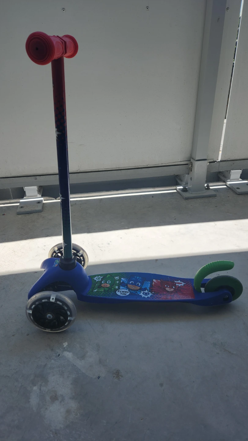 Push scooter