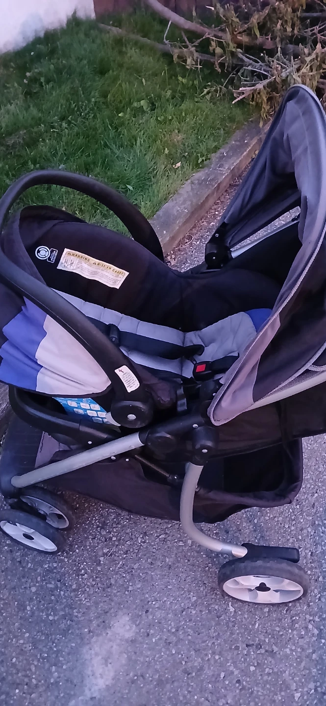 Safety First Car Seat & Stroller Combo