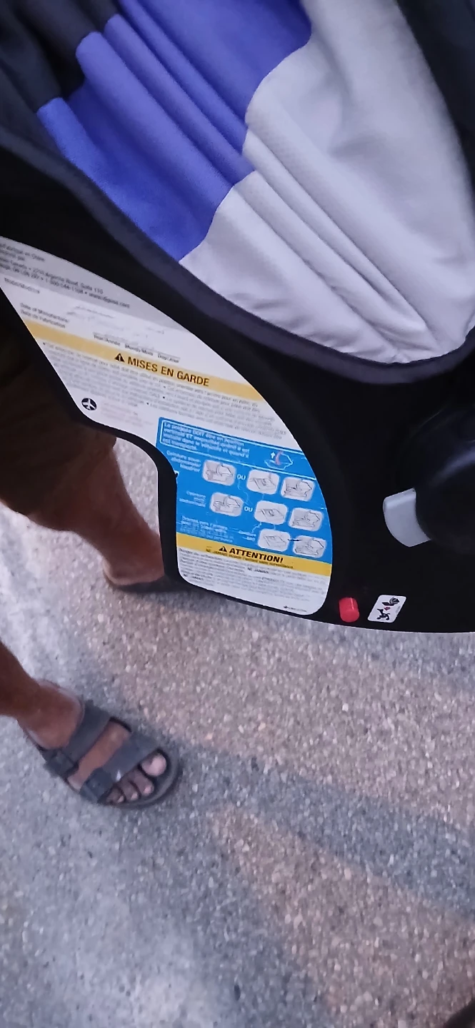 Safety First Car Seat & Stroller Combo - photo 4