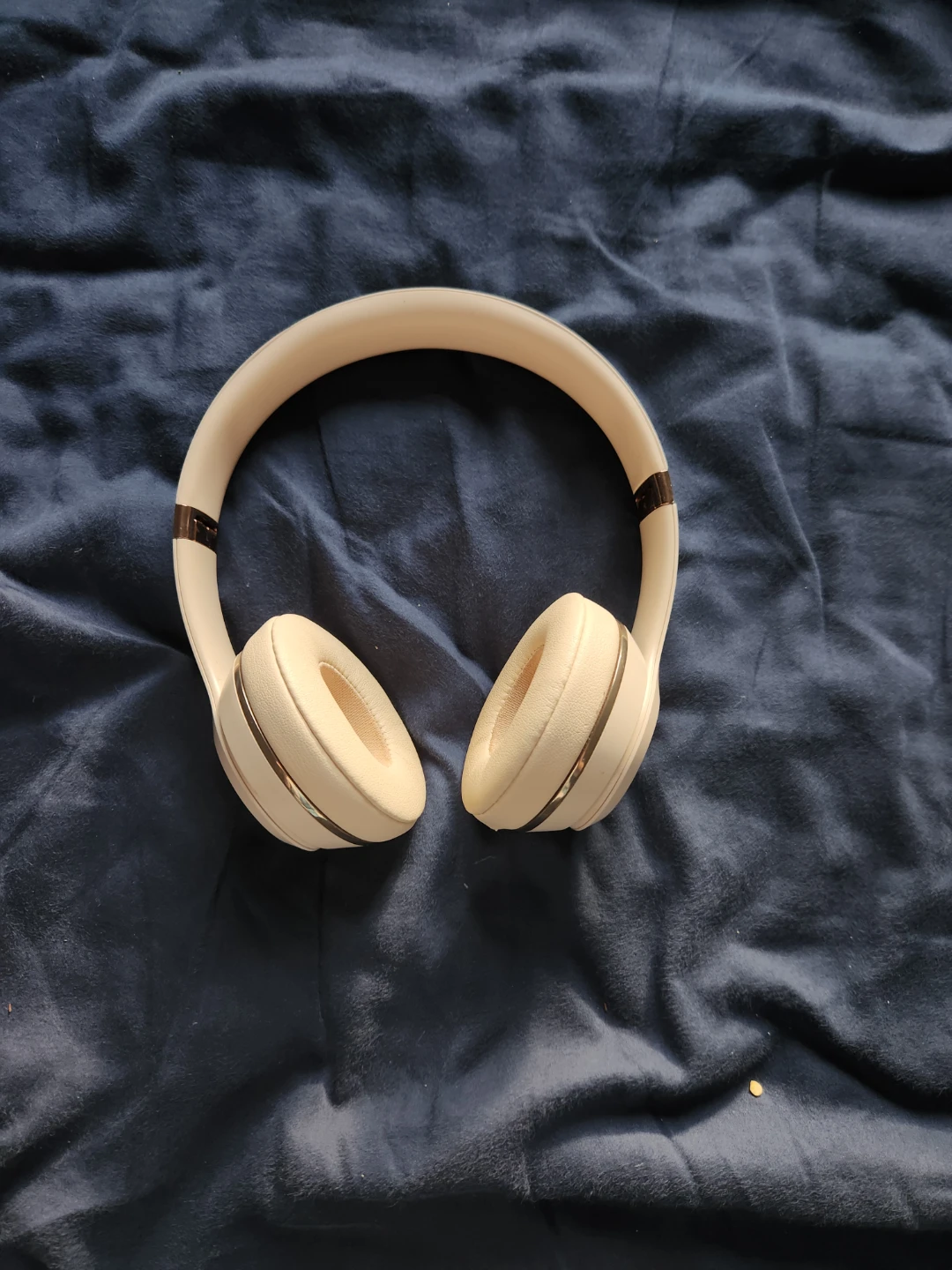 Beats Solo3 Wireless On-Ear Headphones - Cream