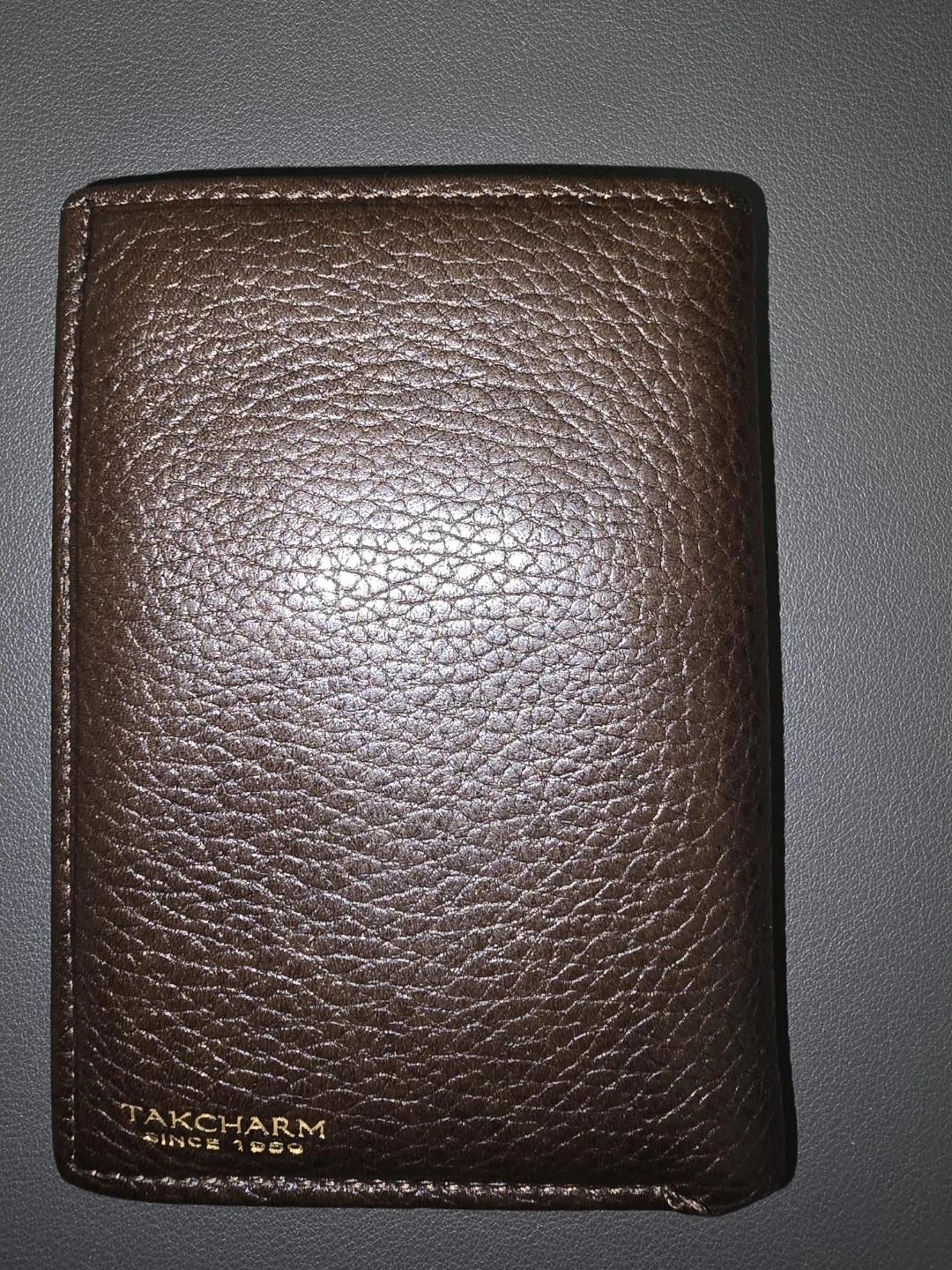 Takcharm Brown Leather Bifold Wallet