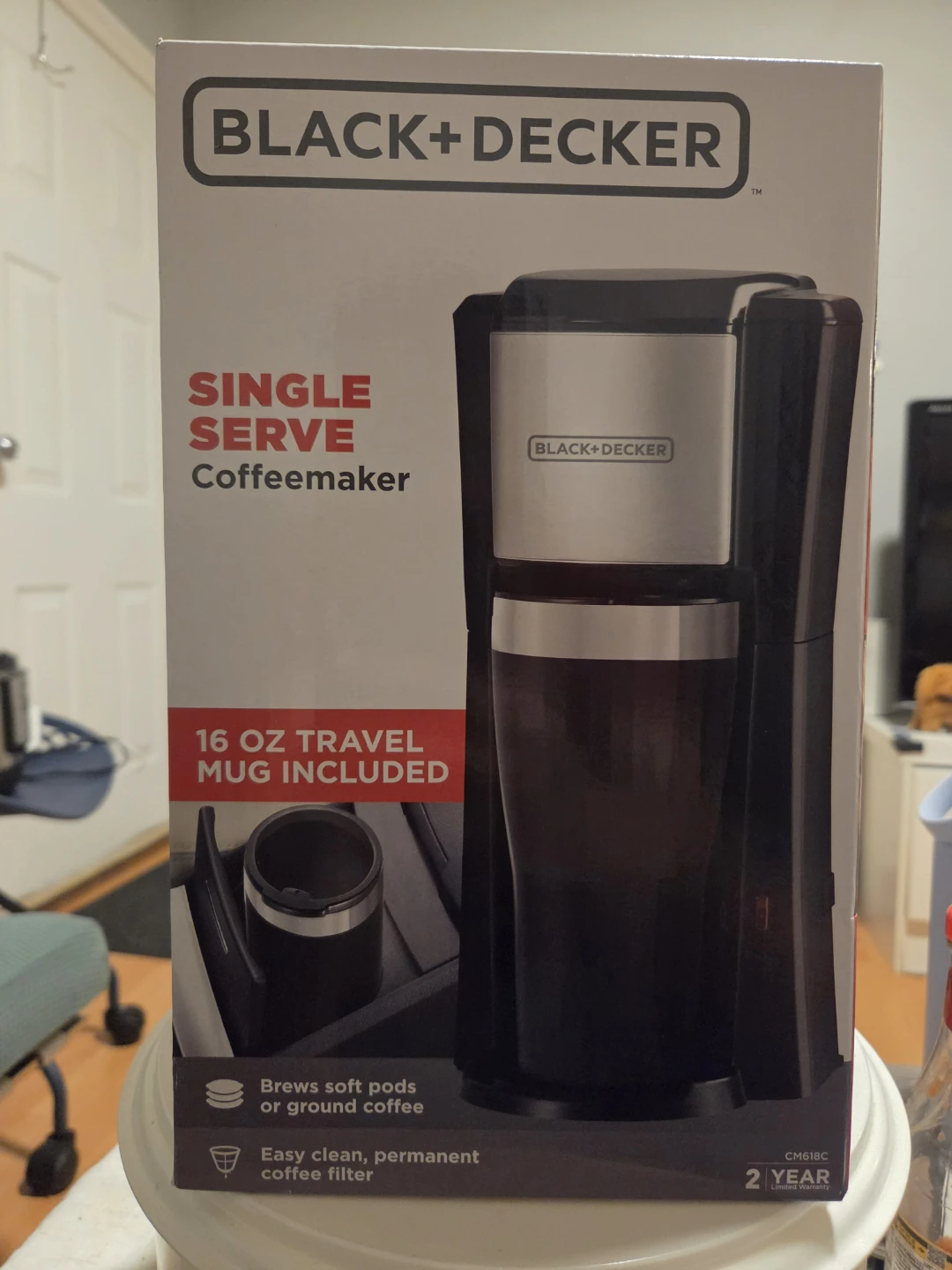 BLACK+DECKER Single Serve Coffeemaker with 16 oz Travel Mug