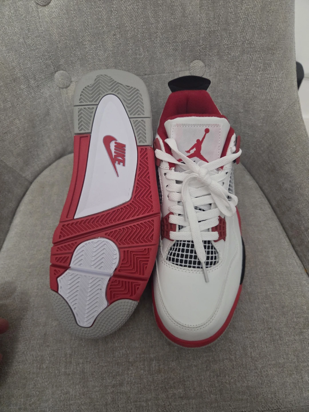 Air Jordan 4 Red White Sneakers - photo 5