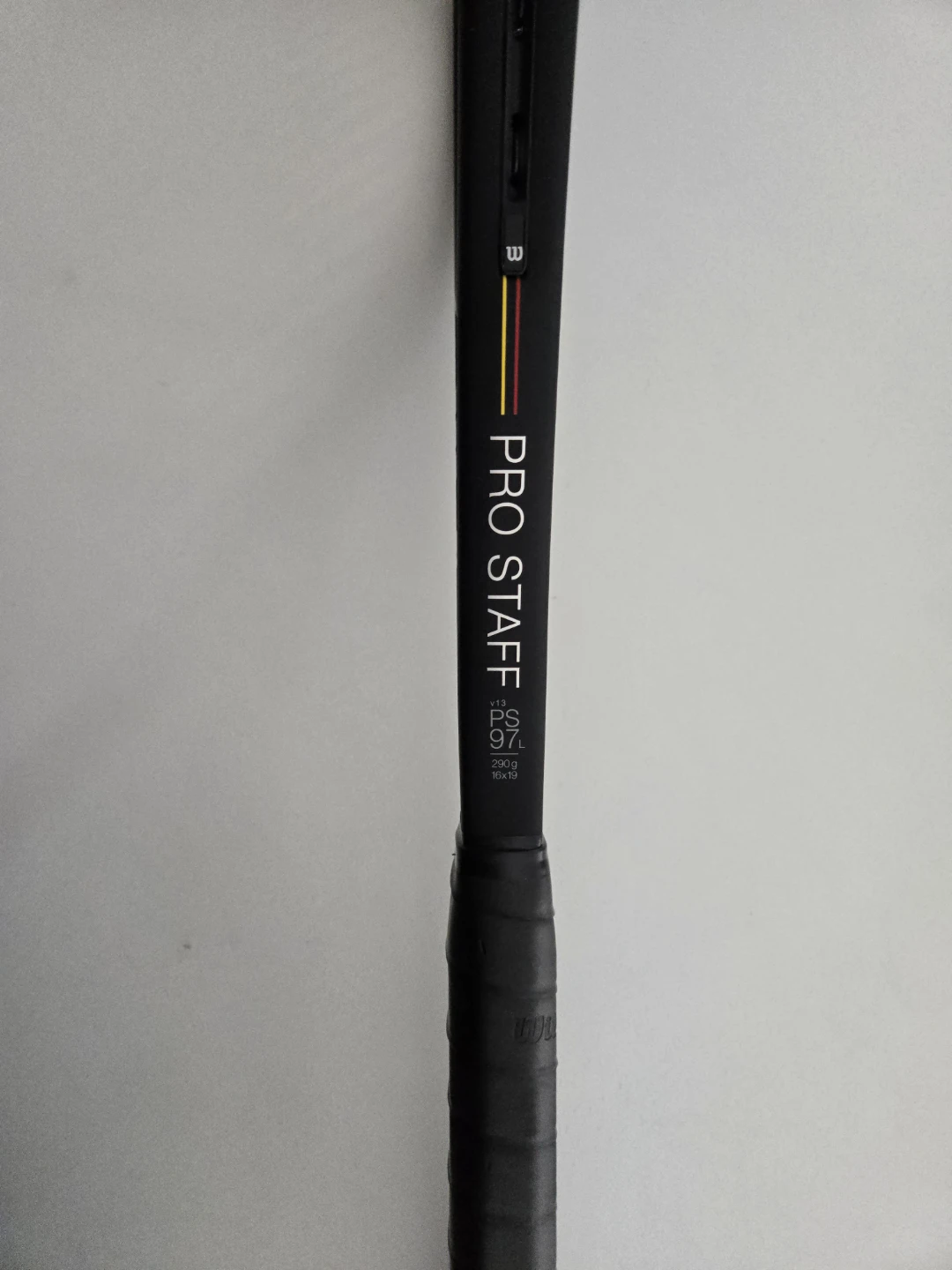 Wilson Pro Staff 97L Racket - photo 3