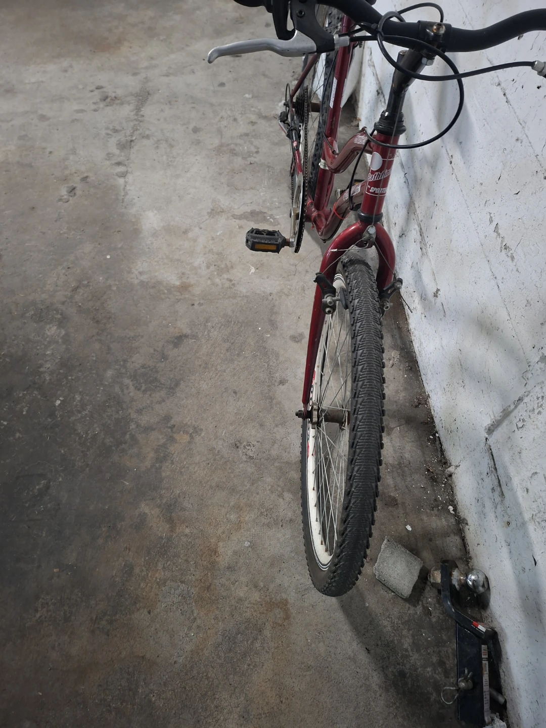 Red Cruiser Bicycle - photo 4