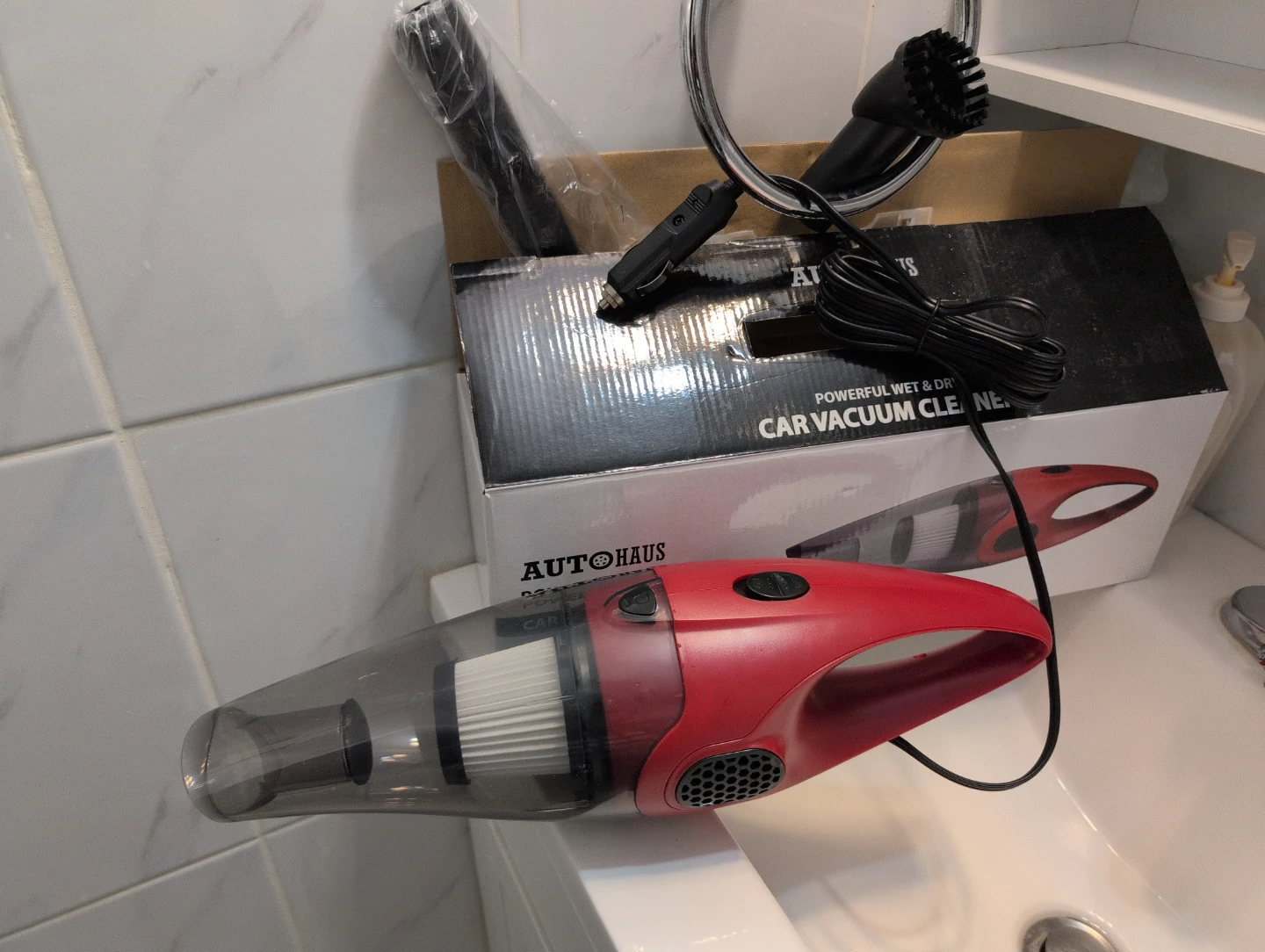 AUTOHAUS Powerful Wet & Dry Car Vacuum Cleaner - photo 2