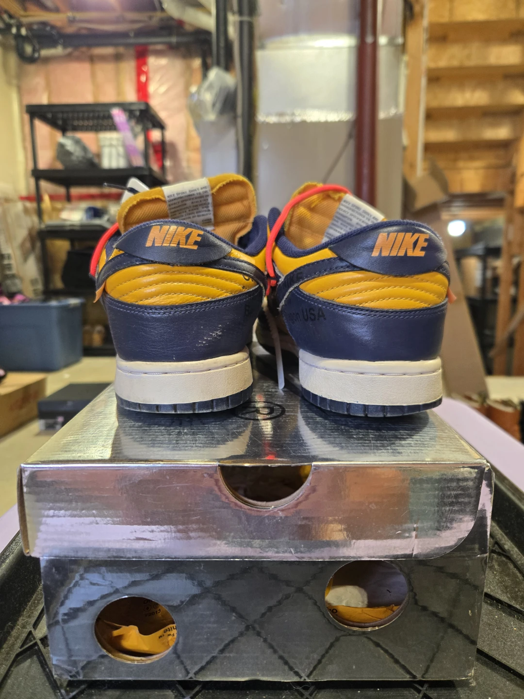 Nike Dunk Low x Off-White "University Gold" size 9 US - photo 3