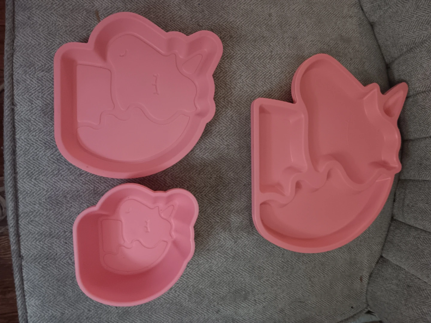 3 big plates 3 small plates 3 bowls - photo 2