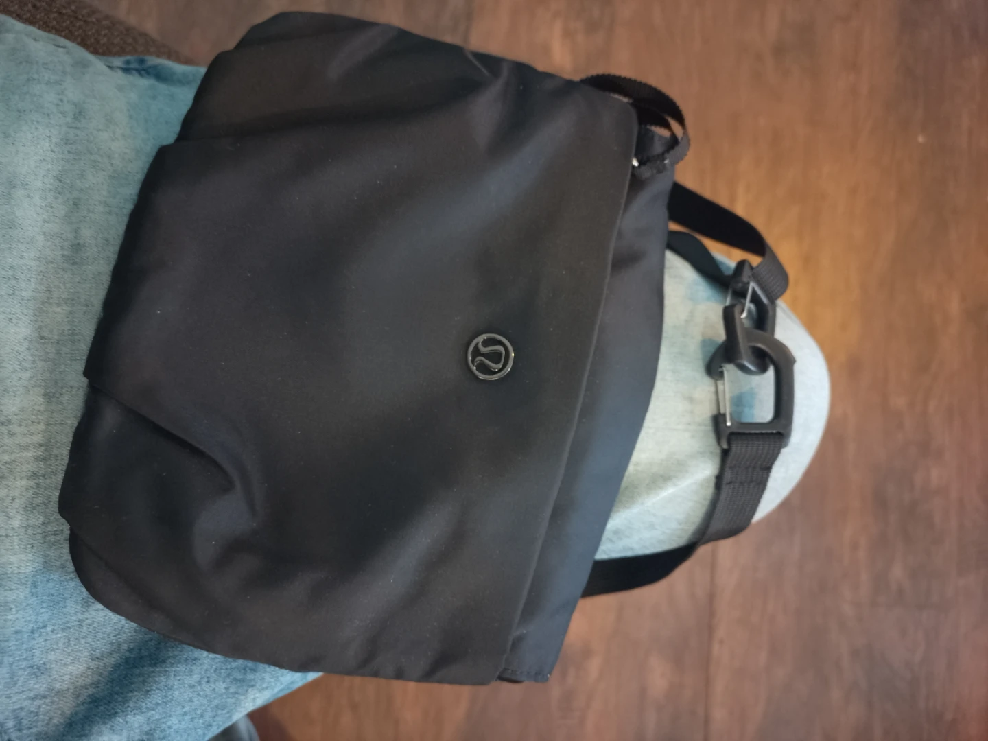 Lululemon black crossbody bag