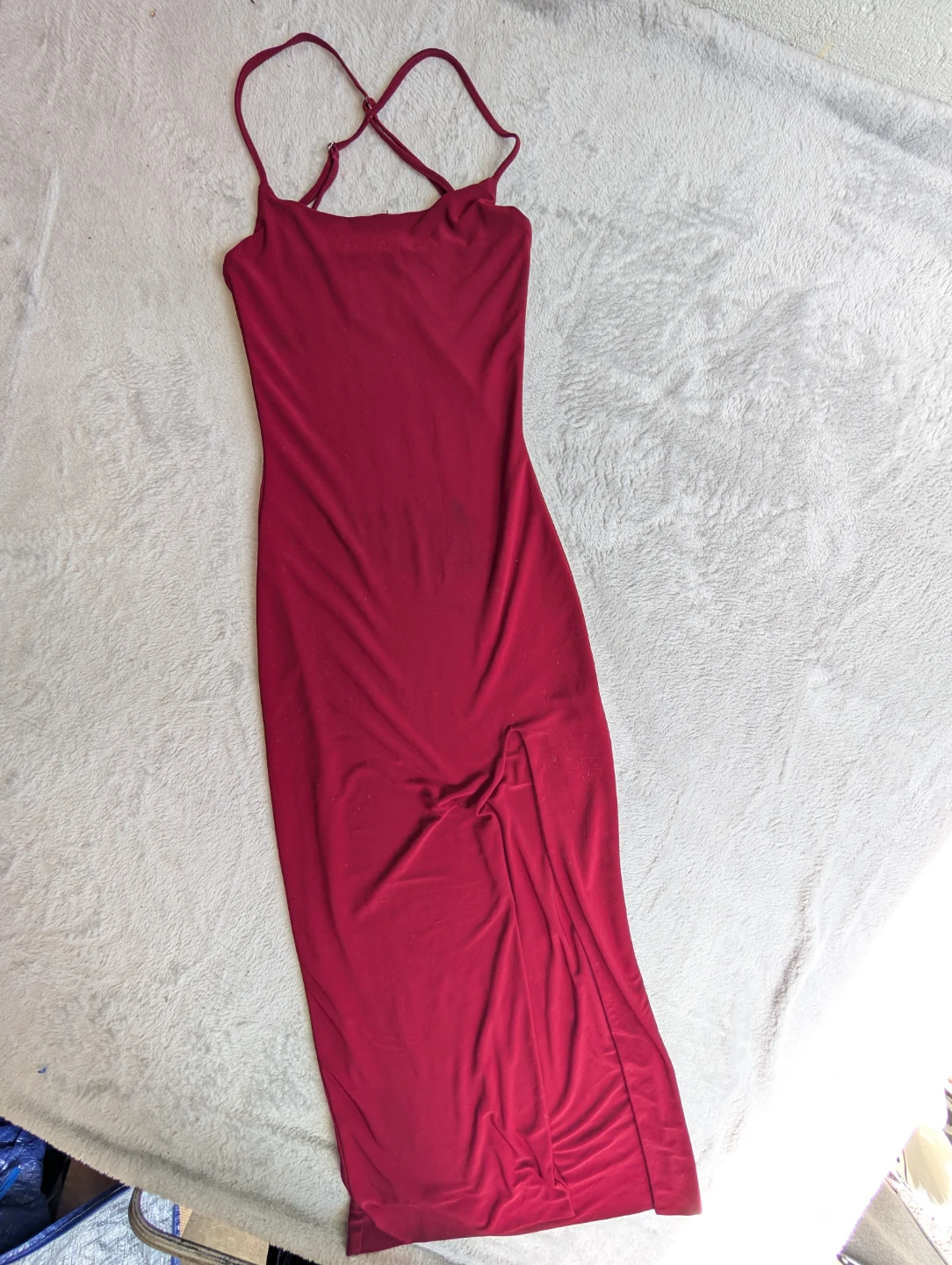 ⚽Aym Hailey bieber Maroon Spaghetti Strap Maxi Dress with Slit - photo 2
