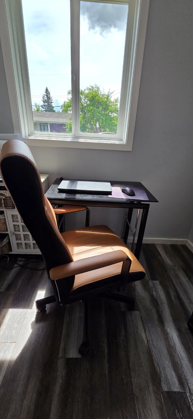 Glass top desk with chair - photo 2