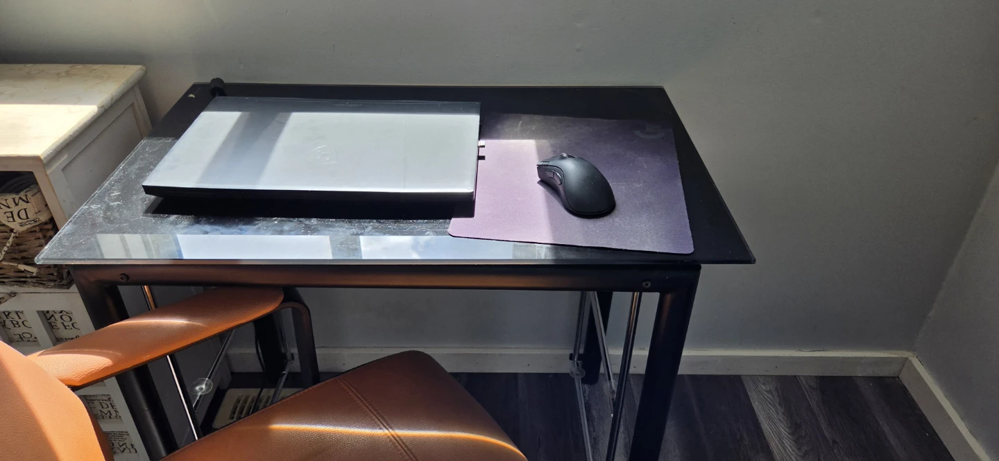Glass top desk with chair - photo 3