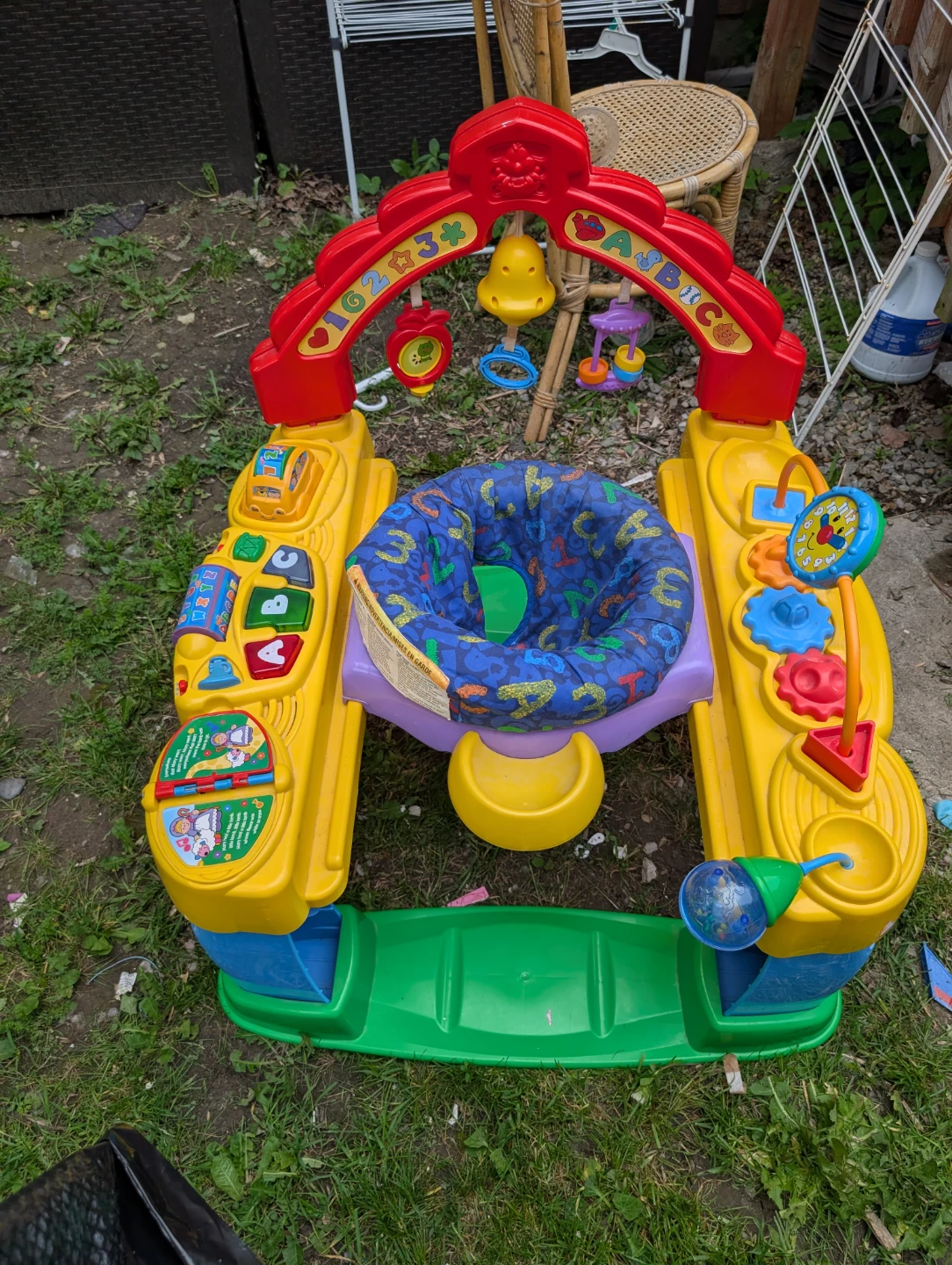 Fisher-Price Laugh & Learn Baby Seat