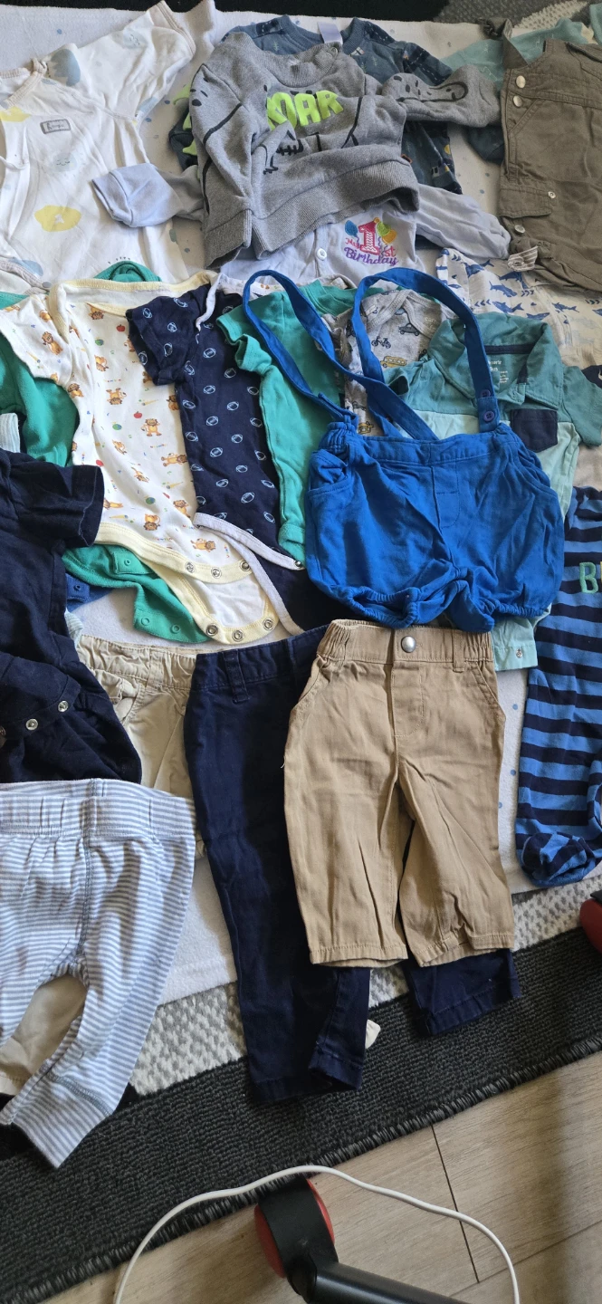 Baby Clothes Bundle - photo 3