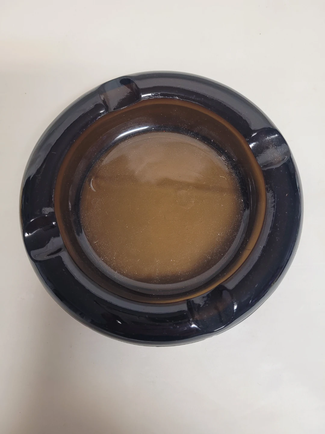 Glass Ashtray Set - photo 2