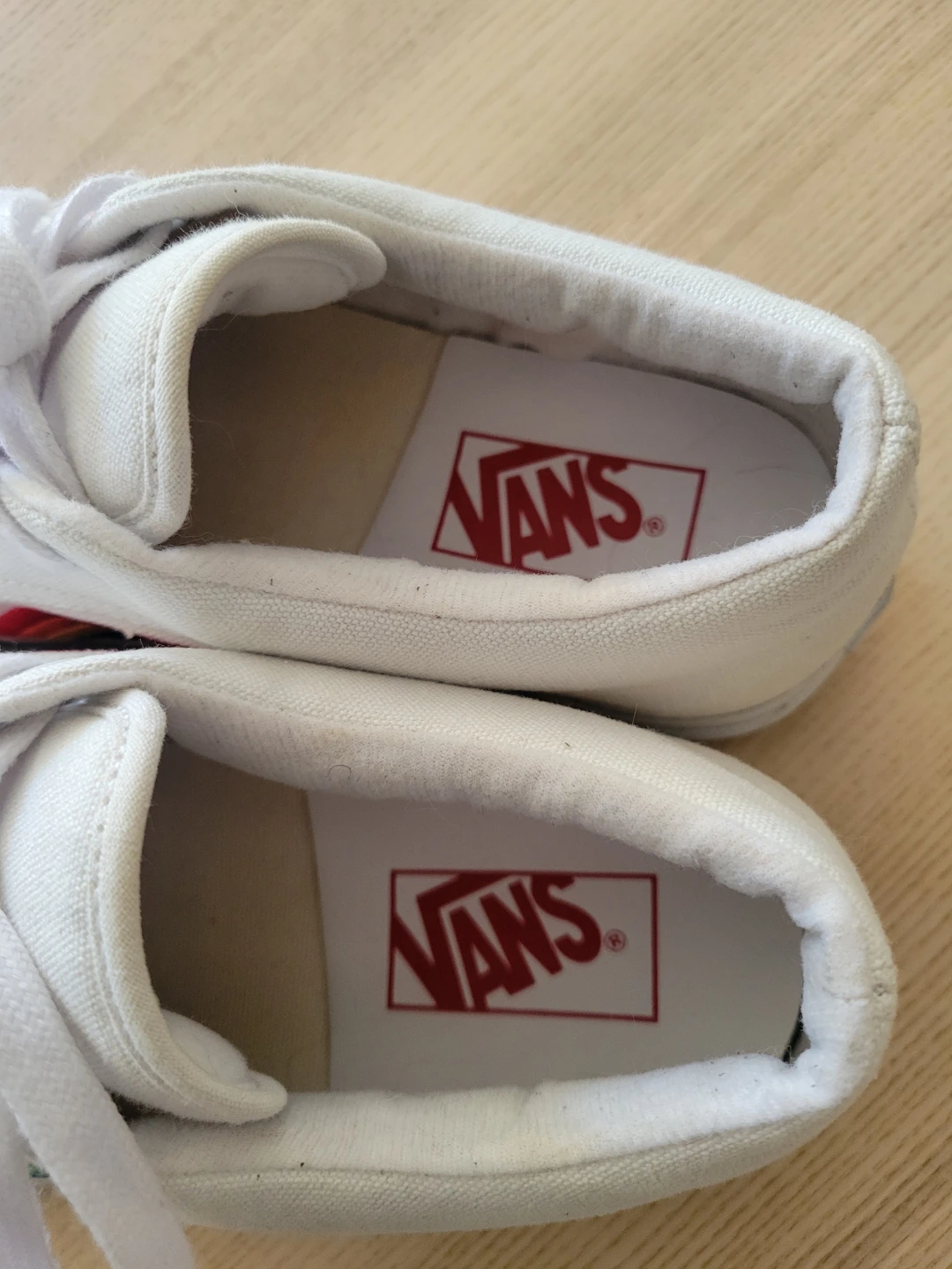 Vans rainbow sneaker womens 7 - photo 4