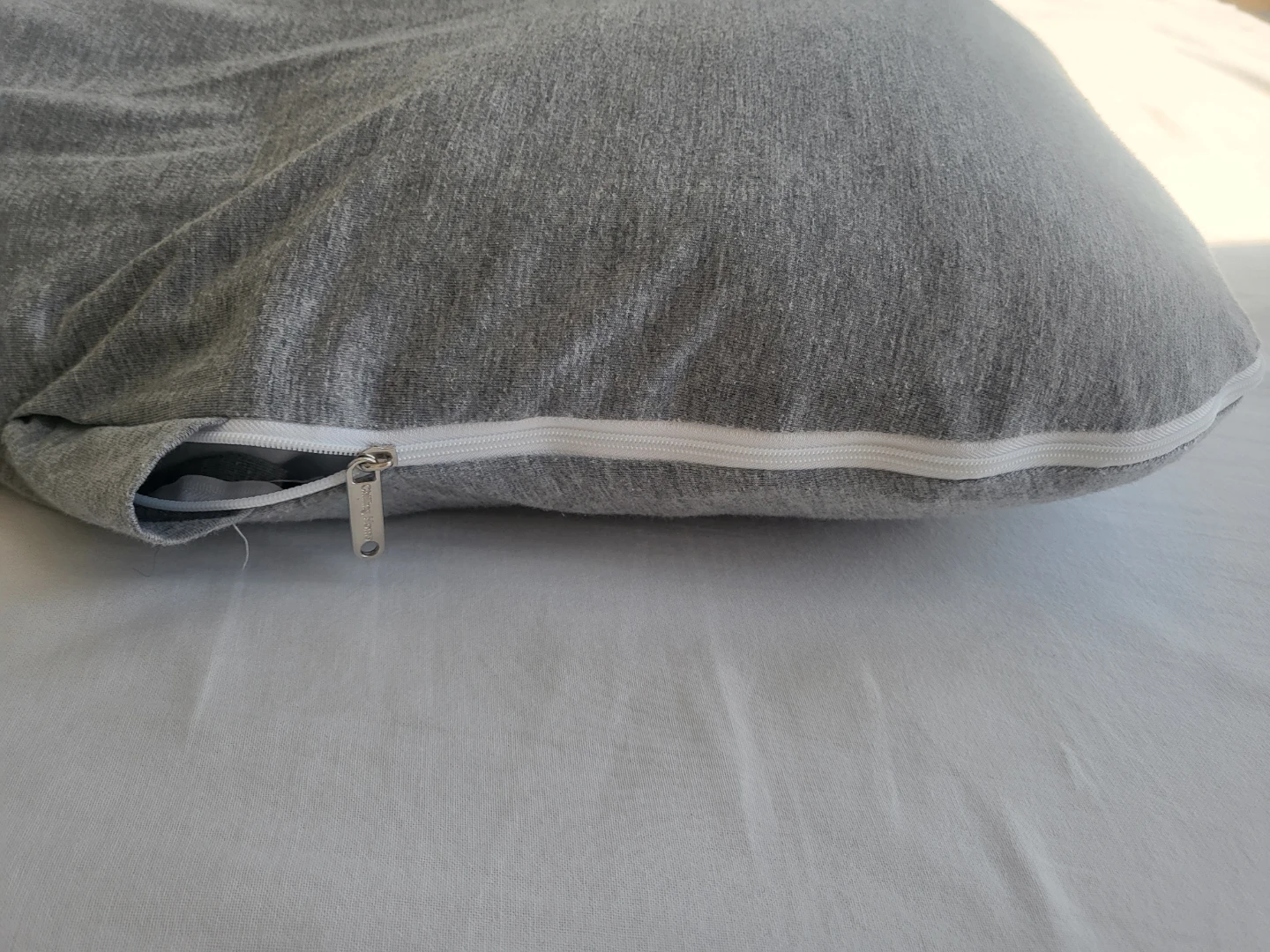 Chilling Home Pregnancy Pillow - photo 4