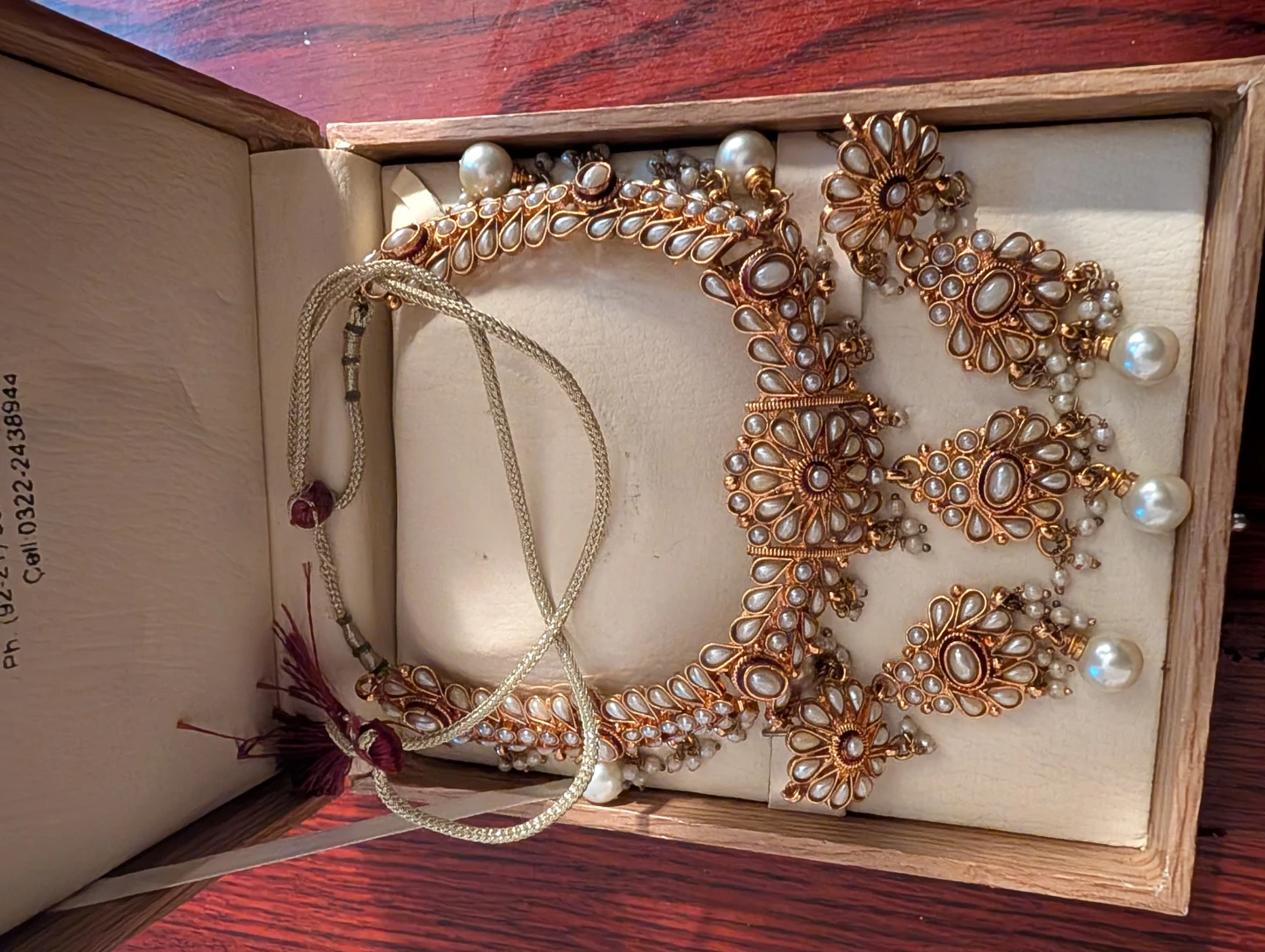 Antique necklace and earring set with pearls - photo 3