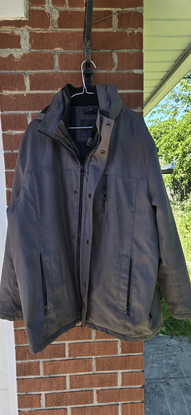 Calvin Klein Men's XL Grey Winter Jacket with Hood
