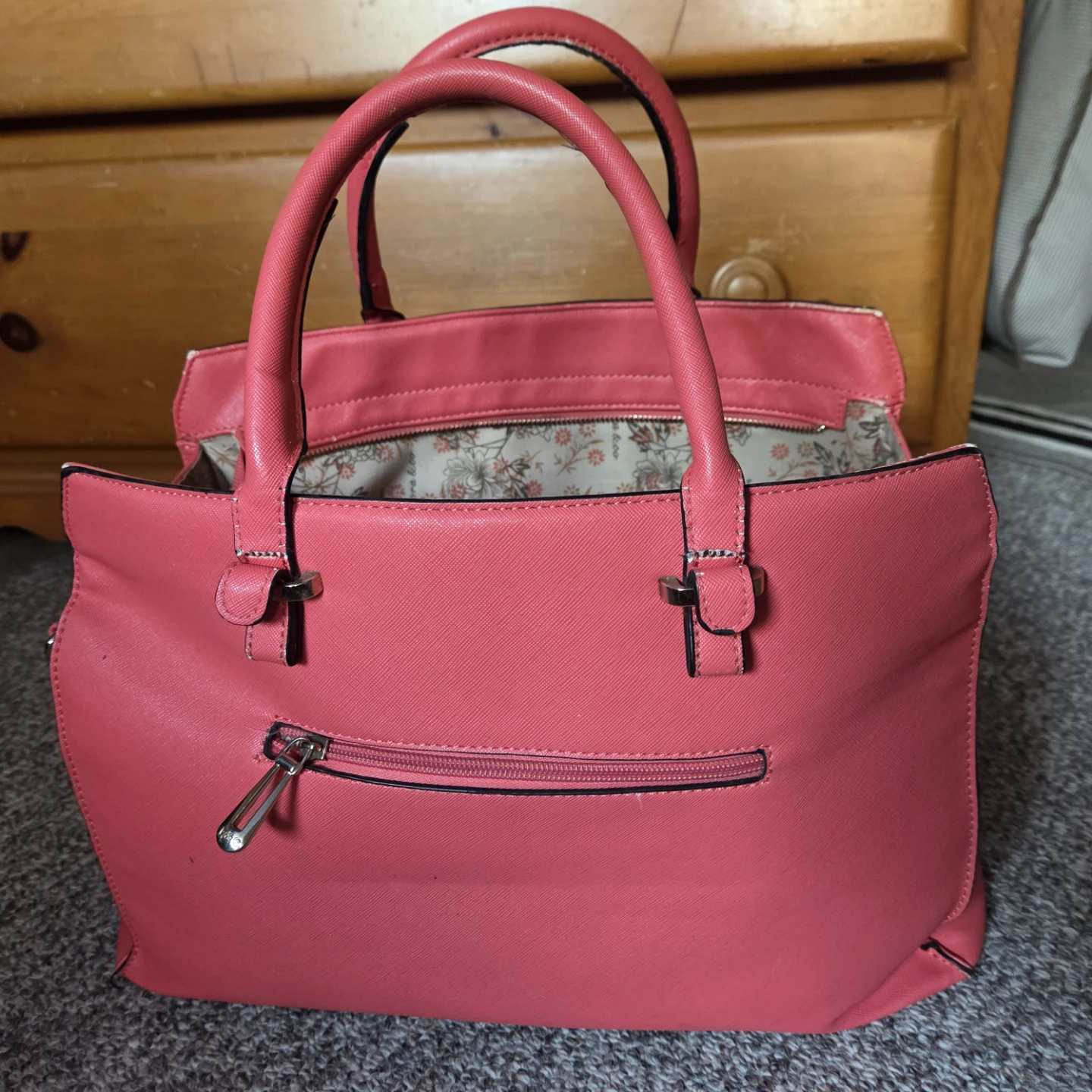 ⚽️ Pink Faux Leather Tote Handbag - photo 2