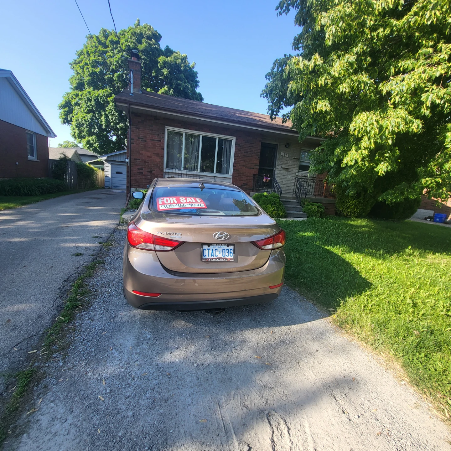 Hyundai Elantra sedan - photo 4