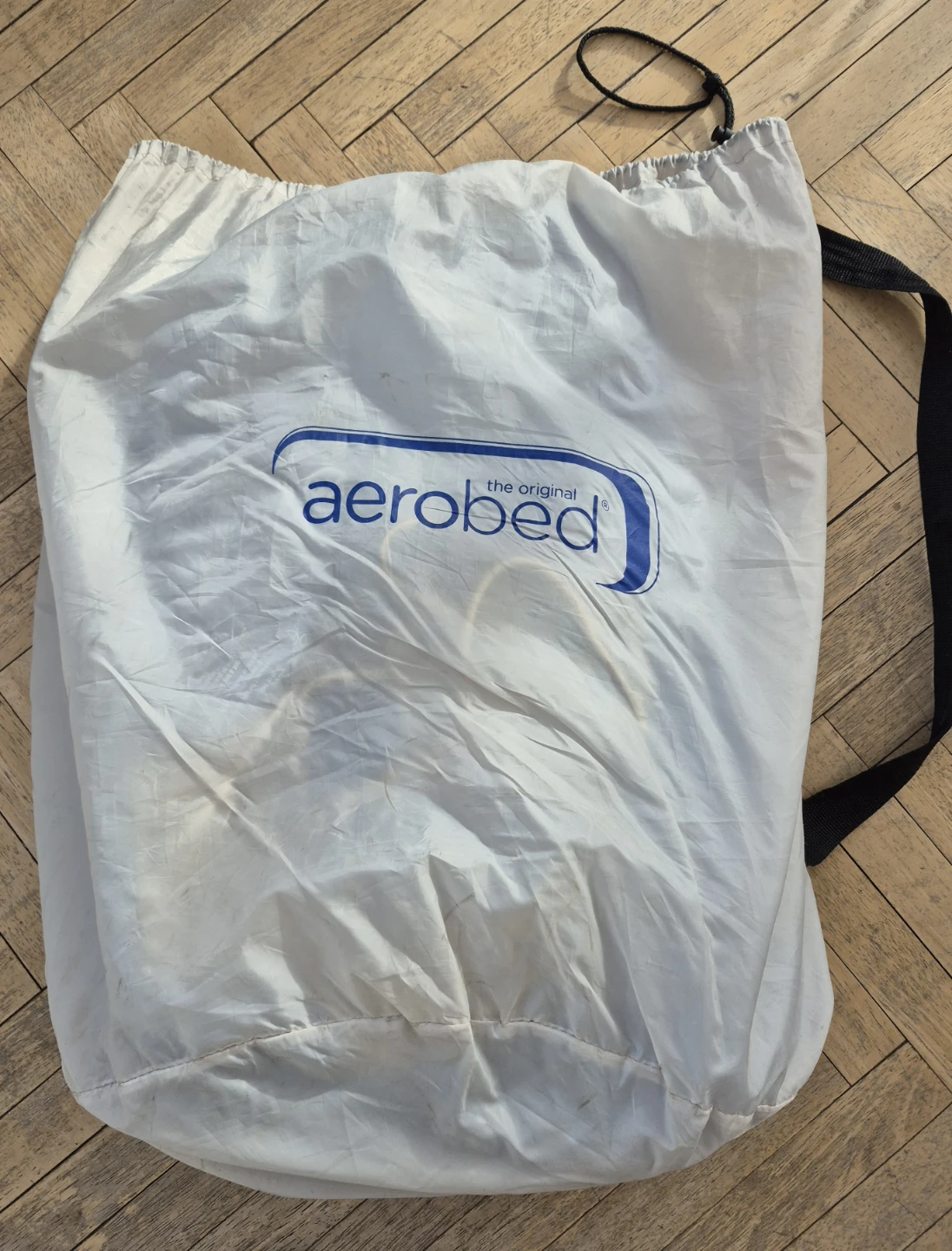 Aerobed Air Mattress with Pump - photo 2