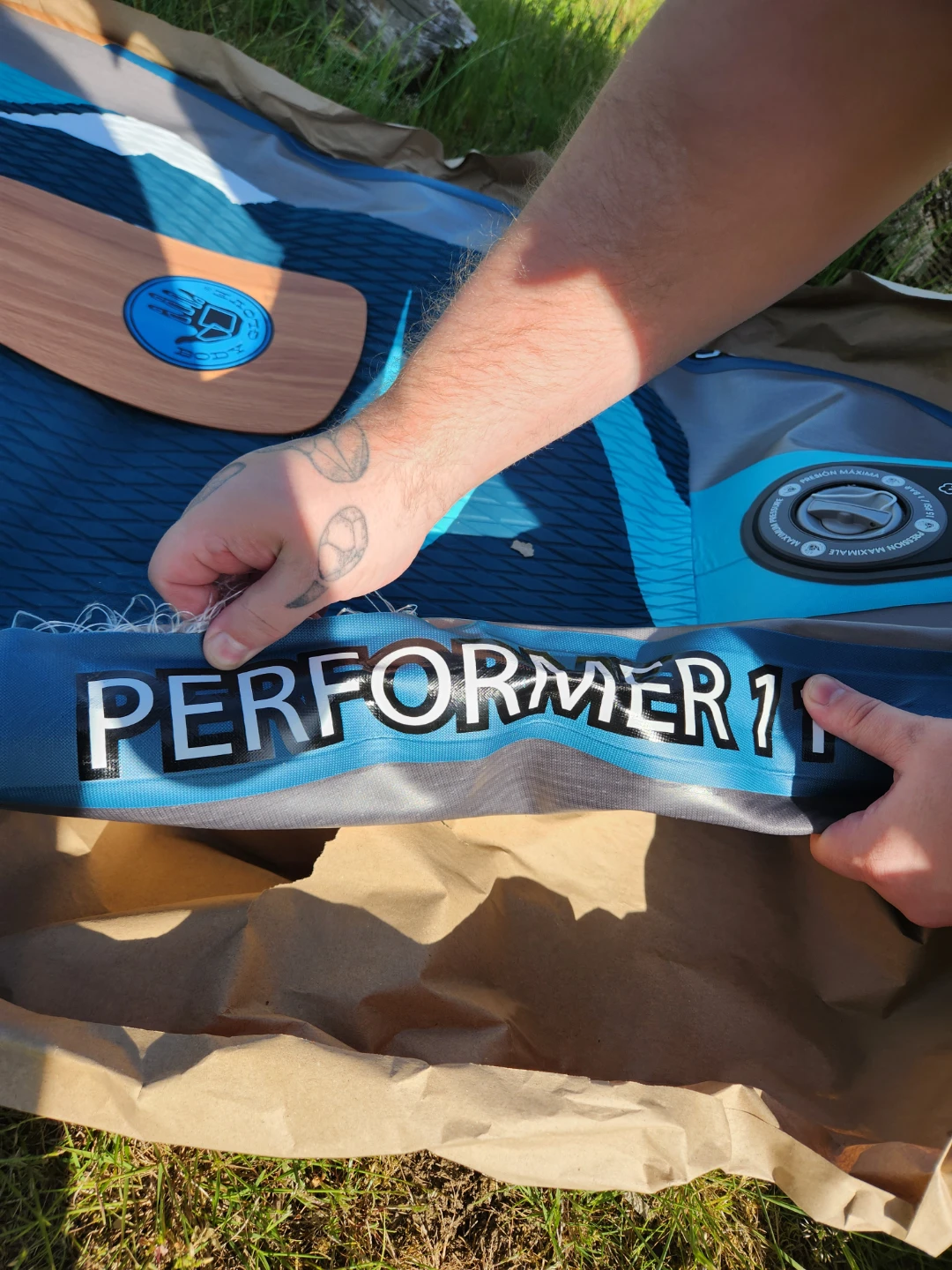 PERFORMER 11 Inflatable Stand Up Paddleboard - photo 3