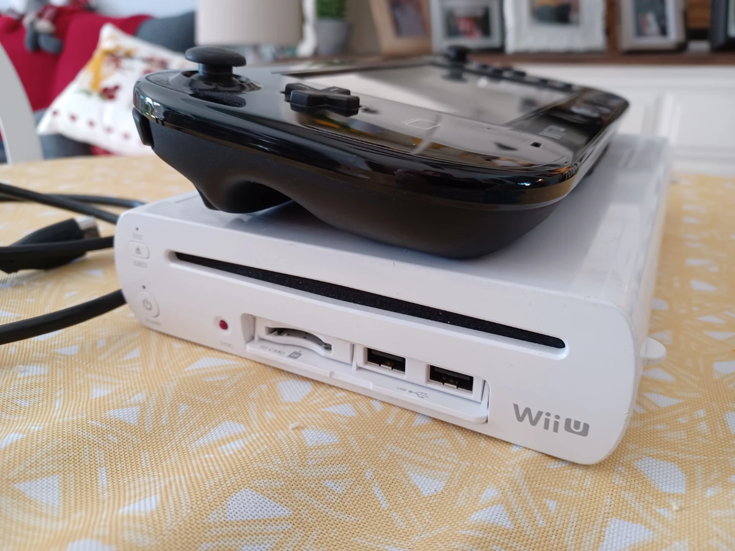 Wii U console and game lot - photo 4