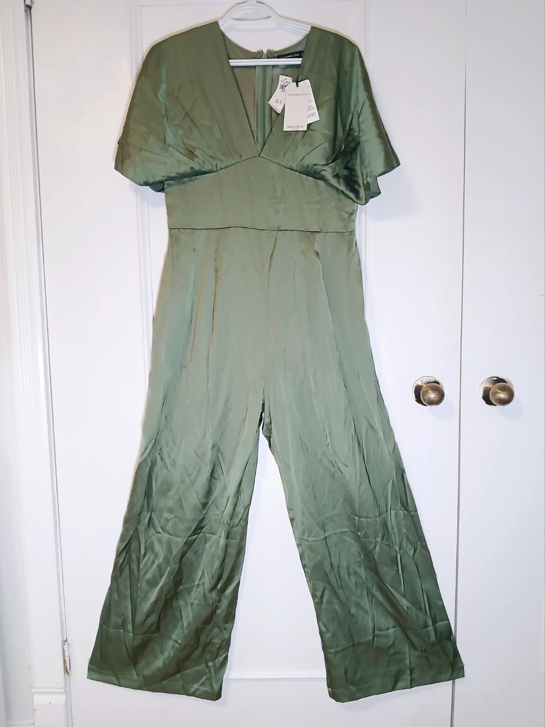 Women Large New With Tags Abercrombie & Fitch Green Jumpsuit