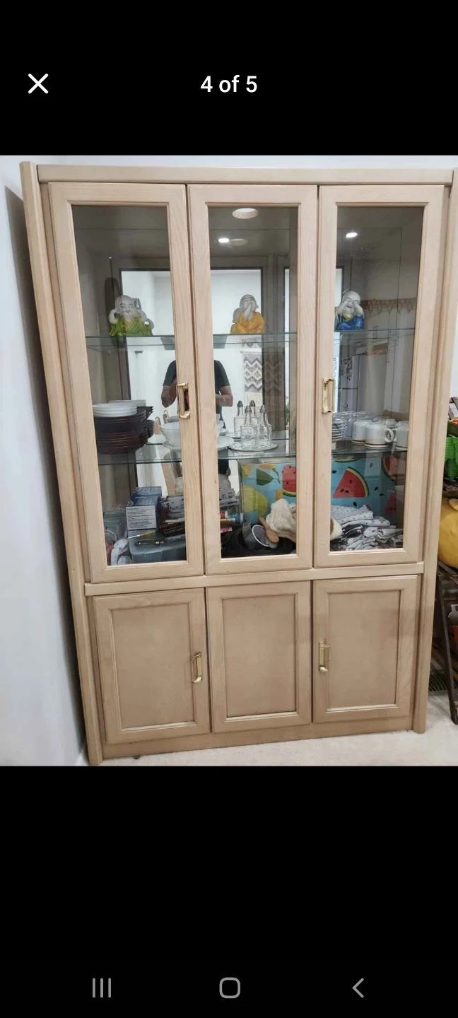 Solid Wood Dining Table with 6 Chairs and Hutch - photo 4
