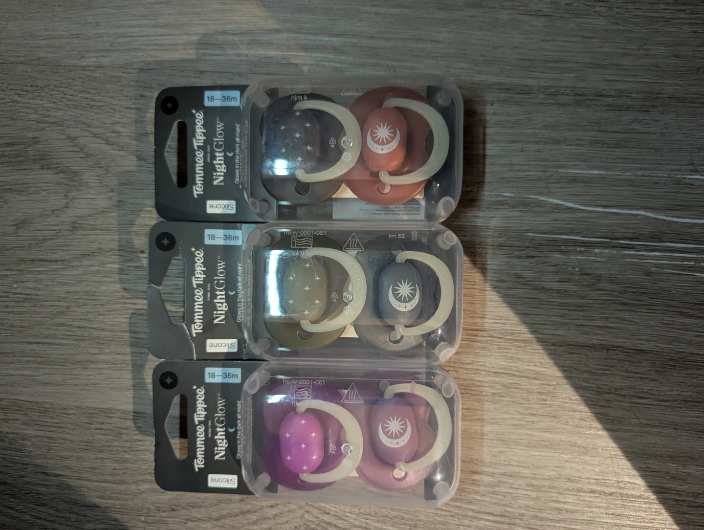 Tommee Tippee Night Glow Pacifiers 18-36m (3 Pack)